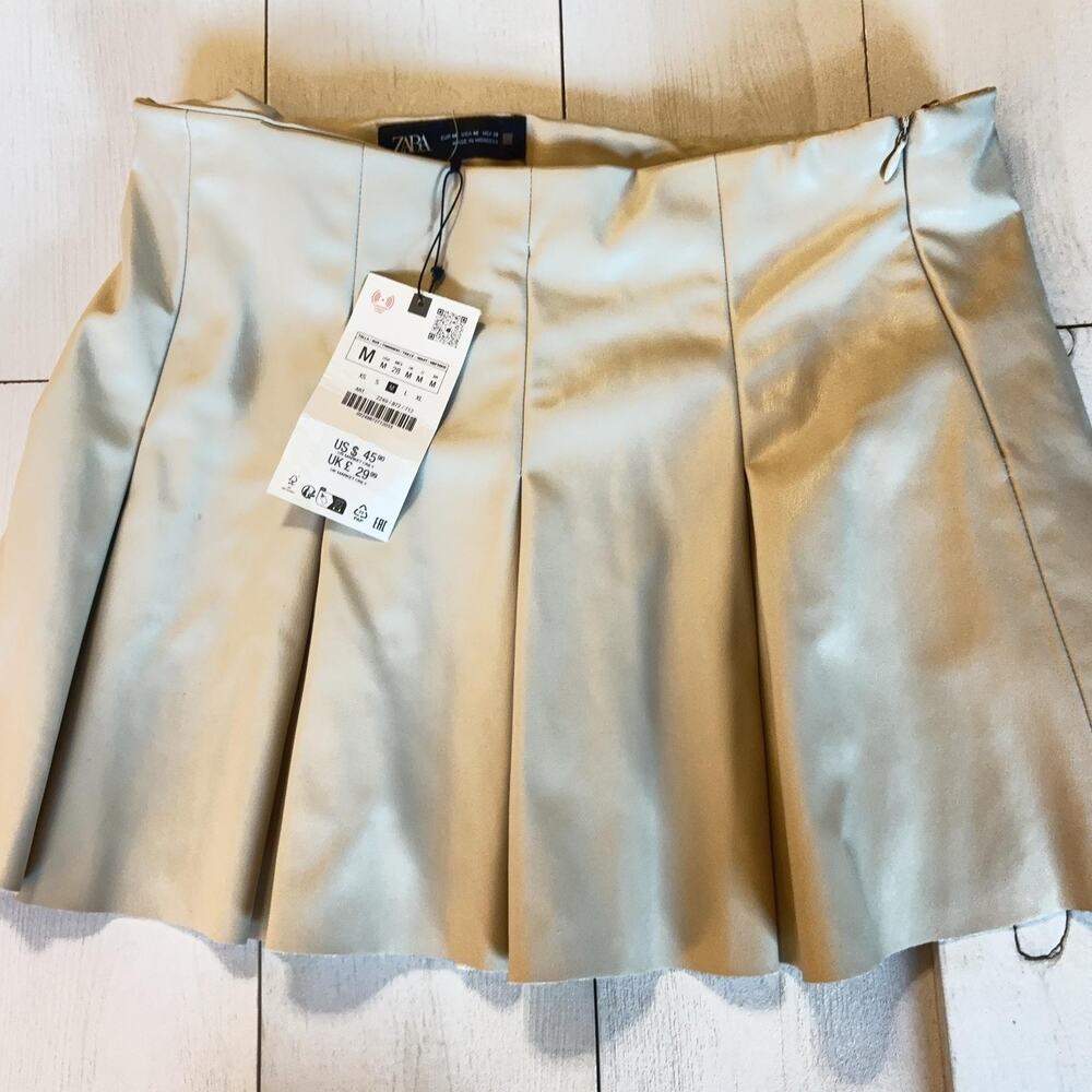 Zara Skirt Womens M Beige Faux Leather Pleated Mini High Waist Party Casual NWT